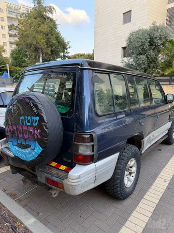 מיצובישי פג'רו