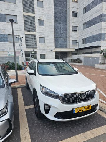 מודעת רכב קיה סורנטו