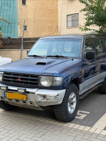מיצובישי פג'רו