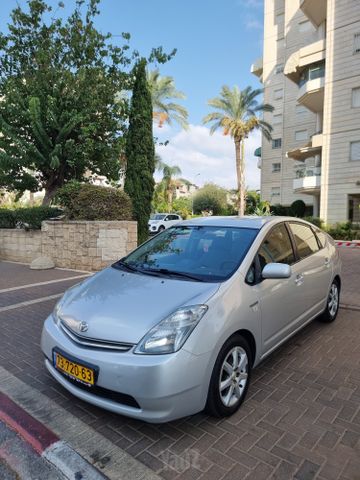 מודעת רכב טויוטה פריוס