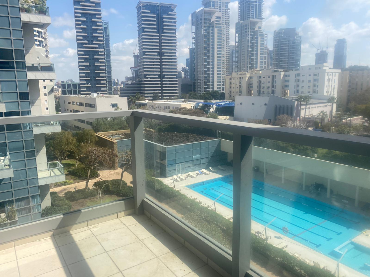 לוגו סוכנות התיווך EXP ISRAEL
