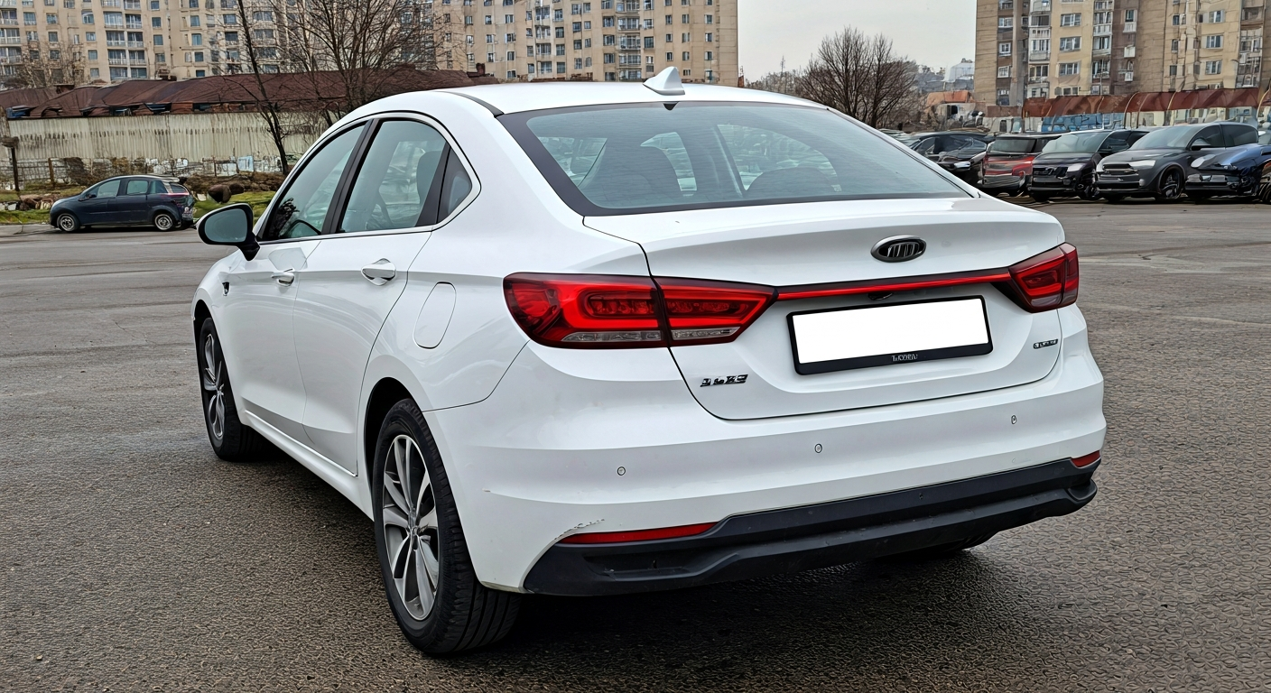 ג'אקו J7